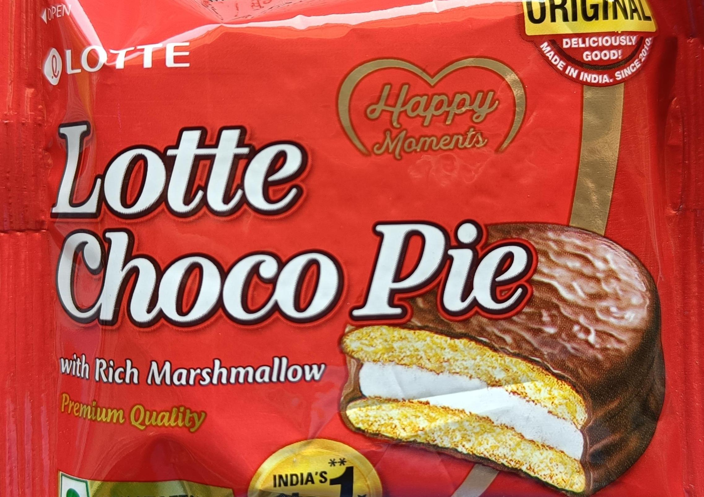 Lotte Choco Pie With Rich Marshmallow