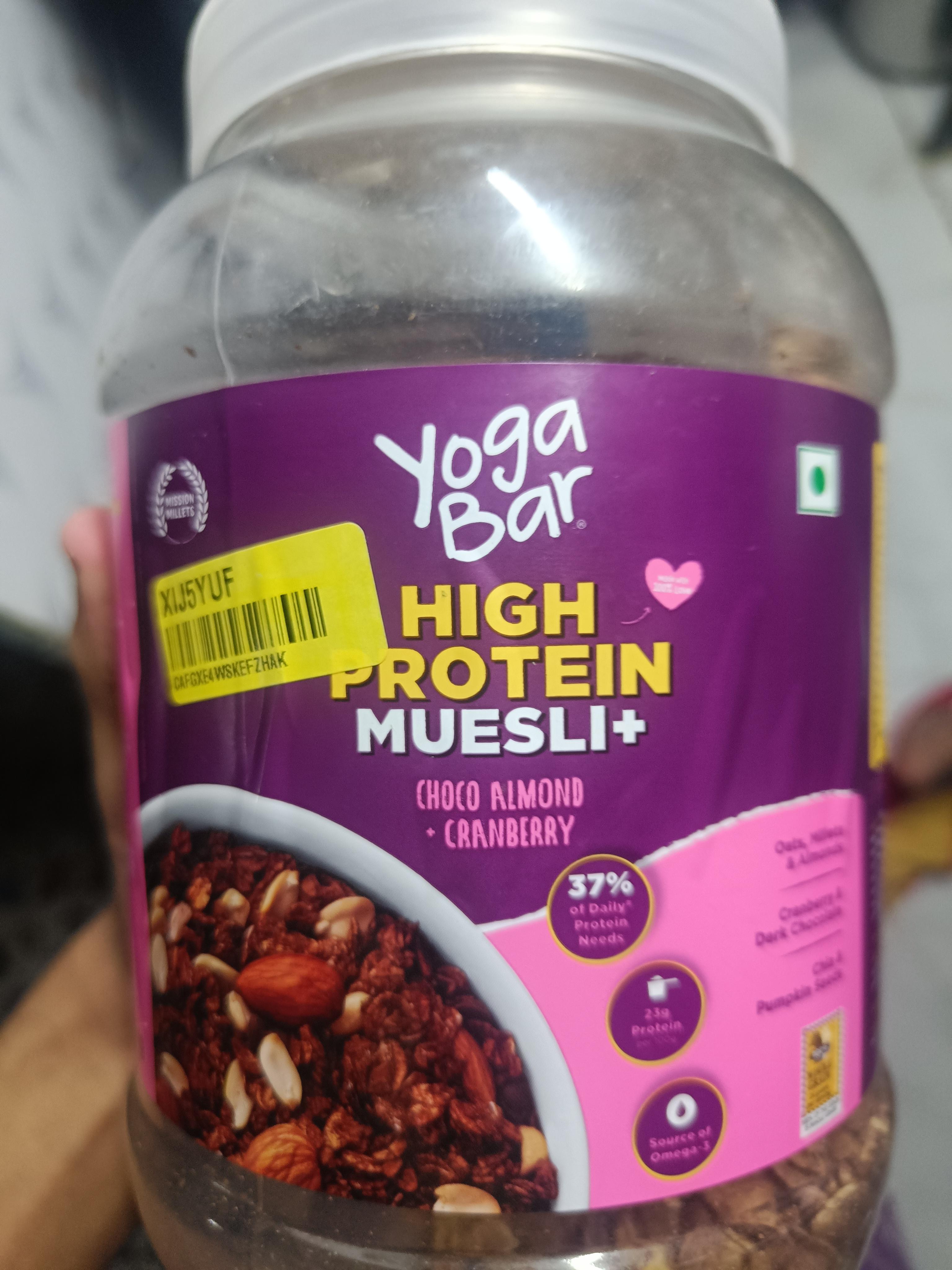 Yoga Bar High Protein Muesli + Choco Almond + Cranberry