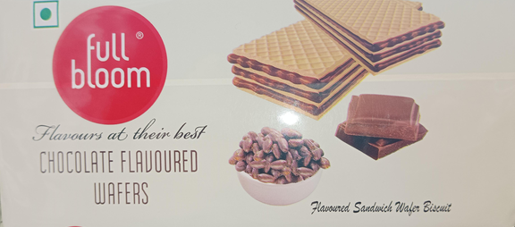 Full Bloom Chocolate Flavoured Sandwich Wafer Biscuit