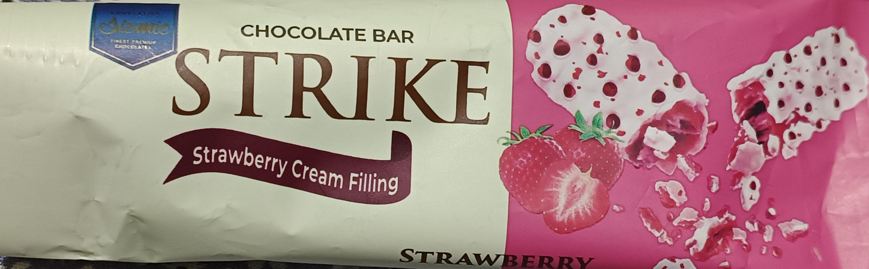 Sizmic Chocolate Bar Strike Strawberry Cream Filling