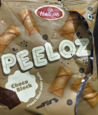 Haldiram's Peeloz Choco Block Cream Filled Wafer Puffs