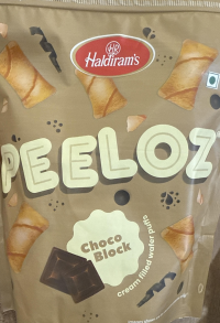 Haldiram's Peeloz Cream Filled Wafer Puffs Choco Block